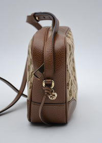 Sac Gucci Bree GG Supreme beige