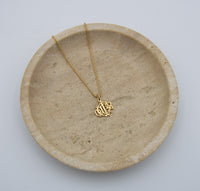 Christian Dior Collier Vintage 1980s – Pendentif Lettres Gothiques