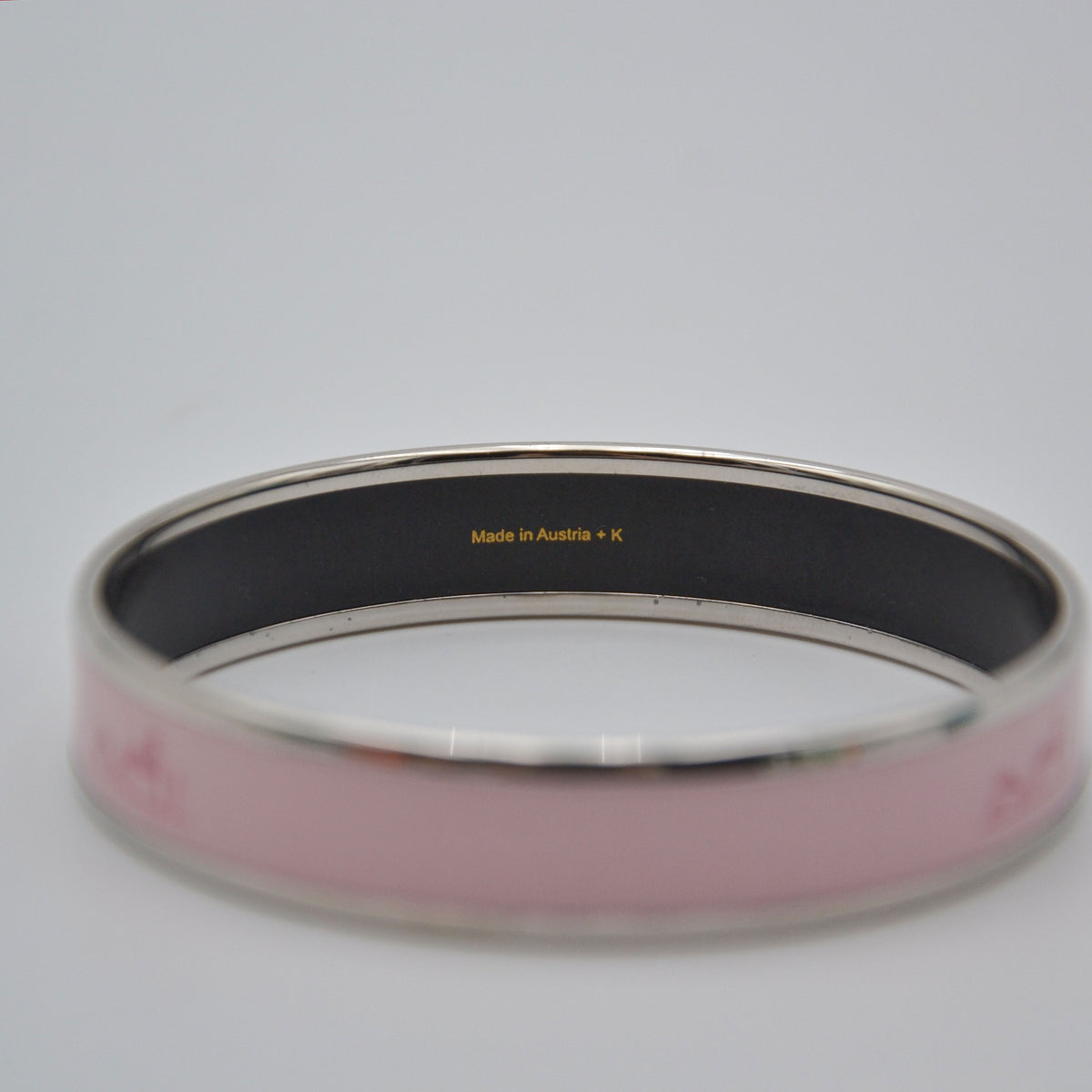 Bracelet Hermès émail rose motif calèche