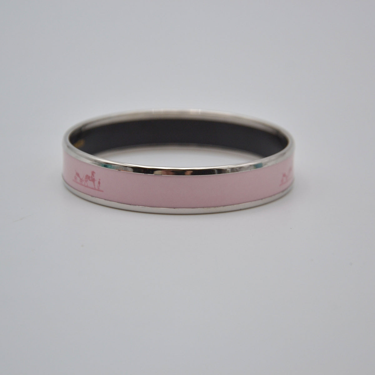 Bracelet Hermès émail rose motif calèche