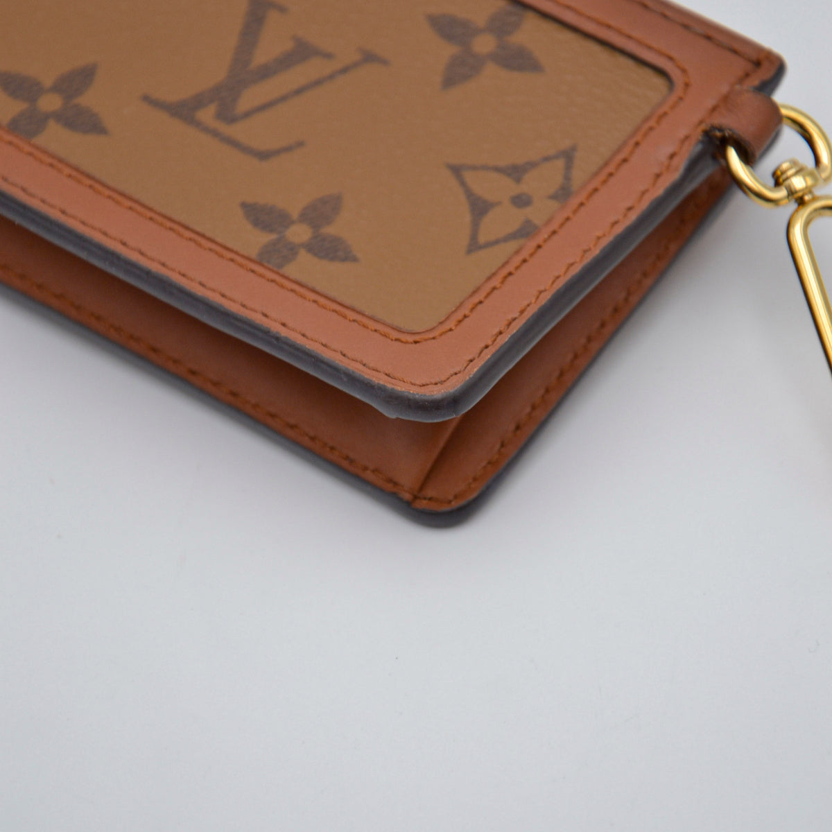 Louis Vuitton Dauphine Dragonne porte-clés Monogram