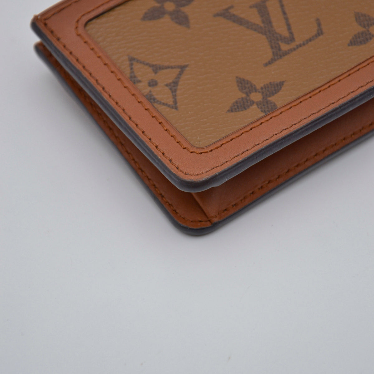 Louis Vuitton Dauphine Dragonne porte-clés Monogram