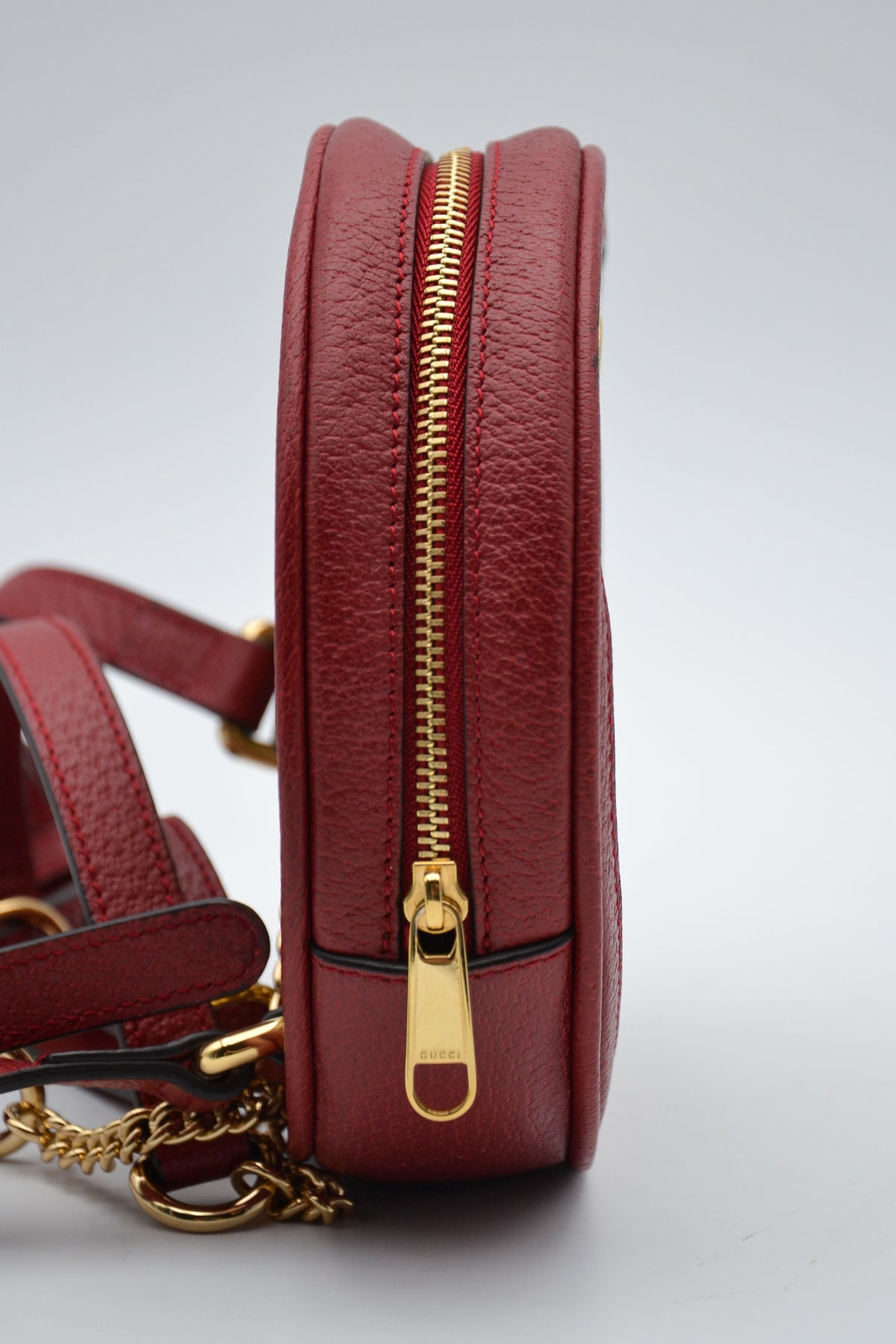 Mini sac à dos Gucci GG Supreme floral Bloom rouge