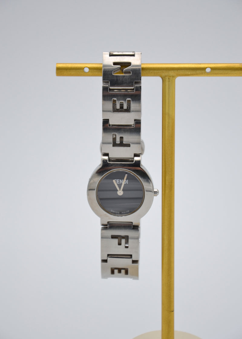 Montre Fendi femme modèle 3050L