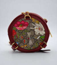 Mini sac à dos Gucci GG Supreme floral Bloom rouge