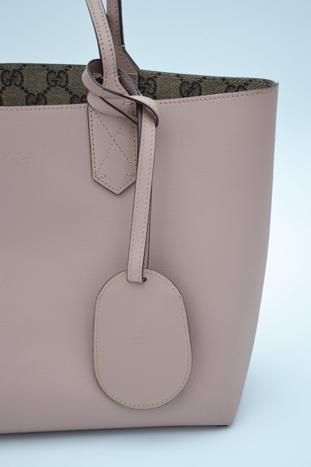 Tote MM Gucci Réversible GG Supreme