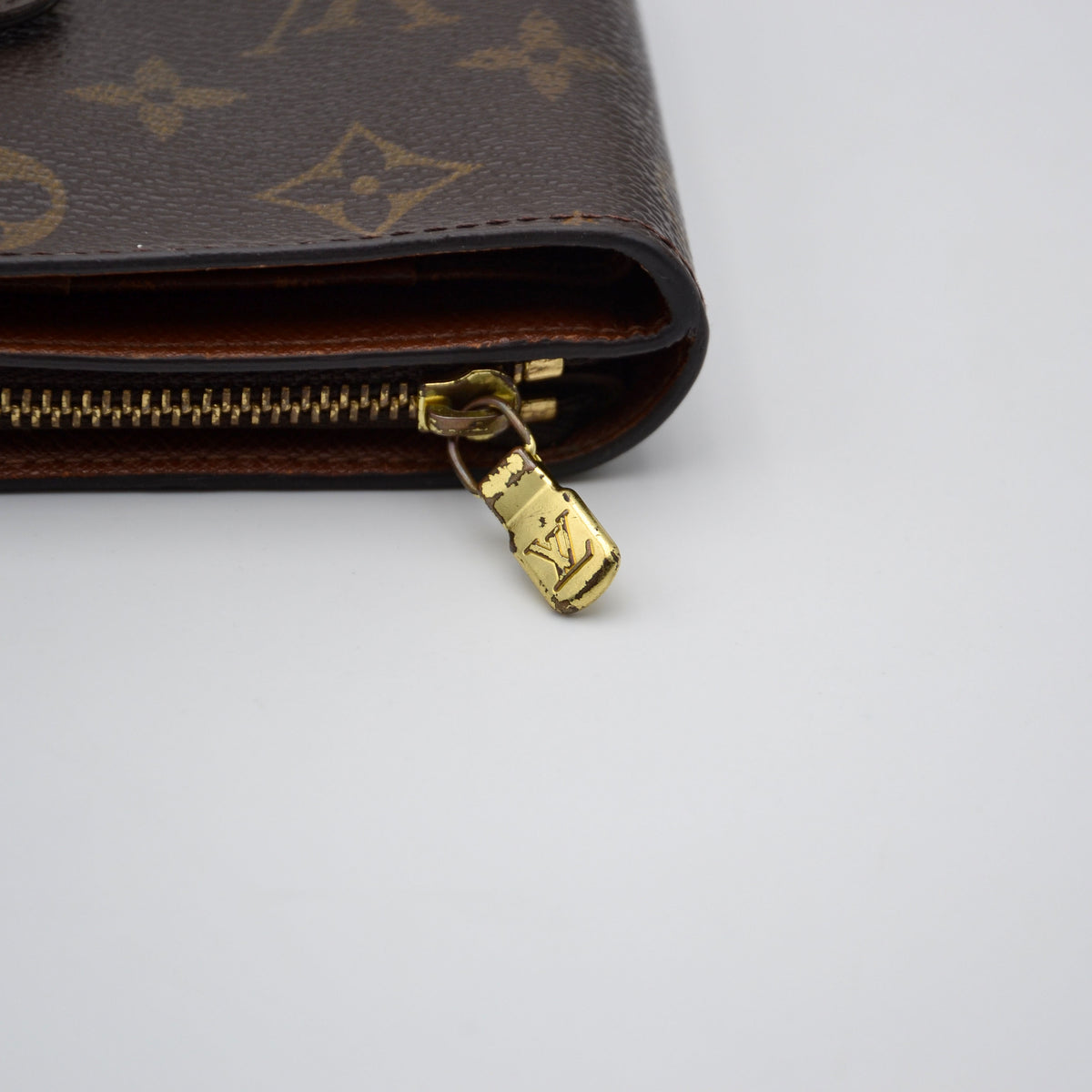 Louis Vuitton Portefeuille Compact Zip Monogramme