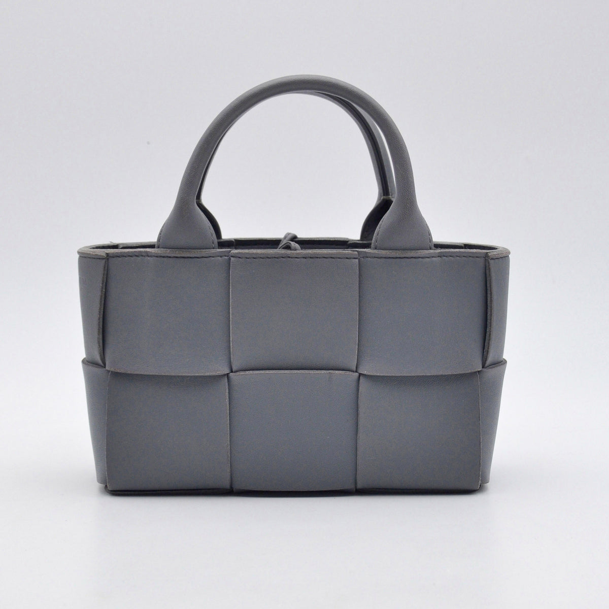 Bottega Veneta Arco Maxi Intrecciato