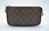 Pochette Louis Vuitton Monogram