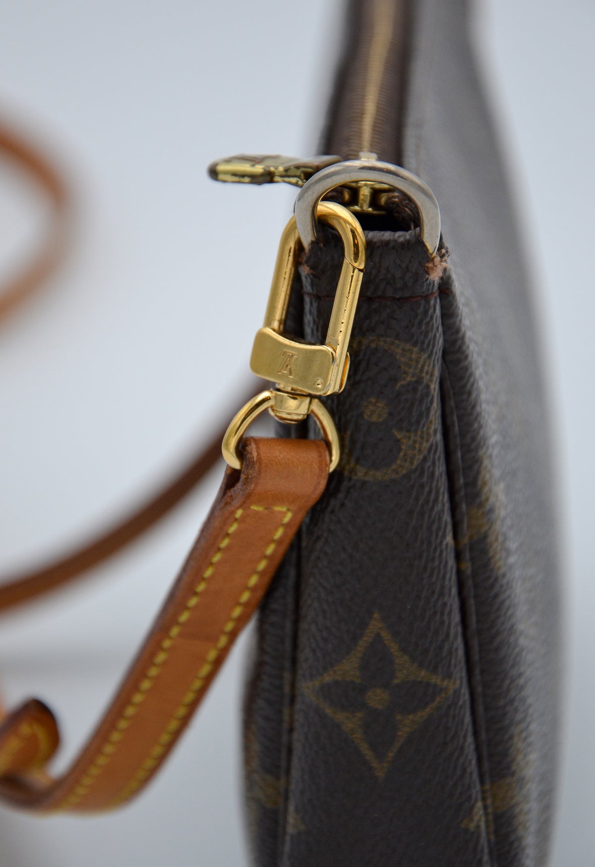 Pochette Louis Vuitton Monogram