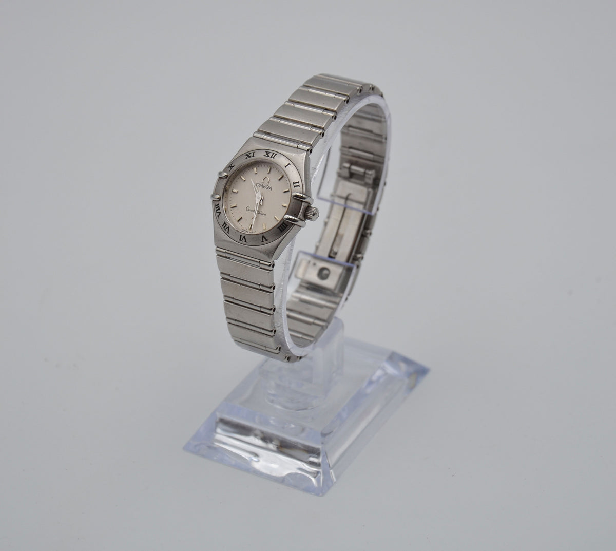 Montre Constellation femme acier quartz