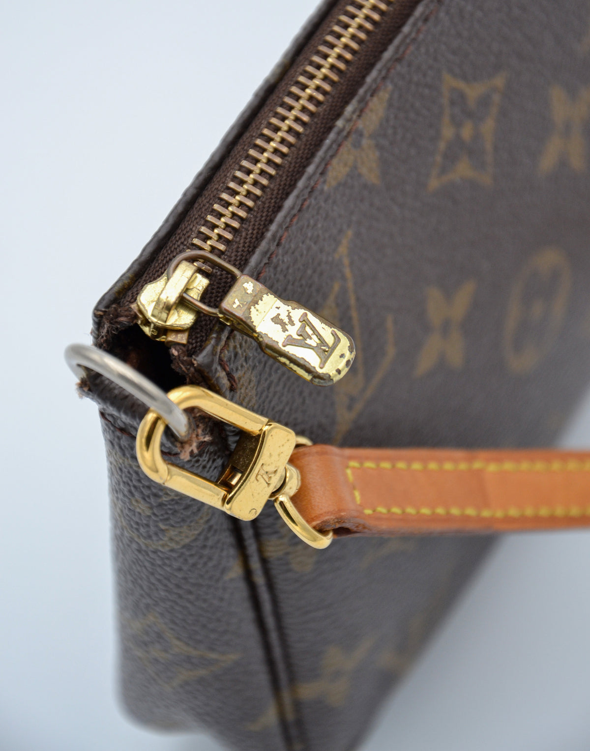 Pochette Louis Vuitton Monogram