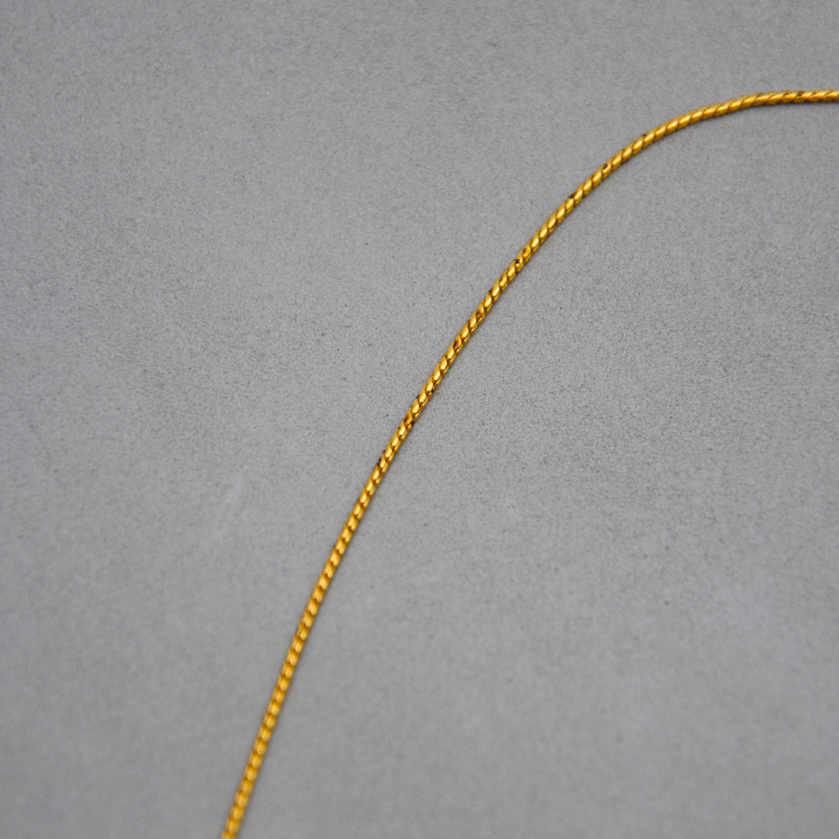 Collier Yves Saint Laurent Vintage