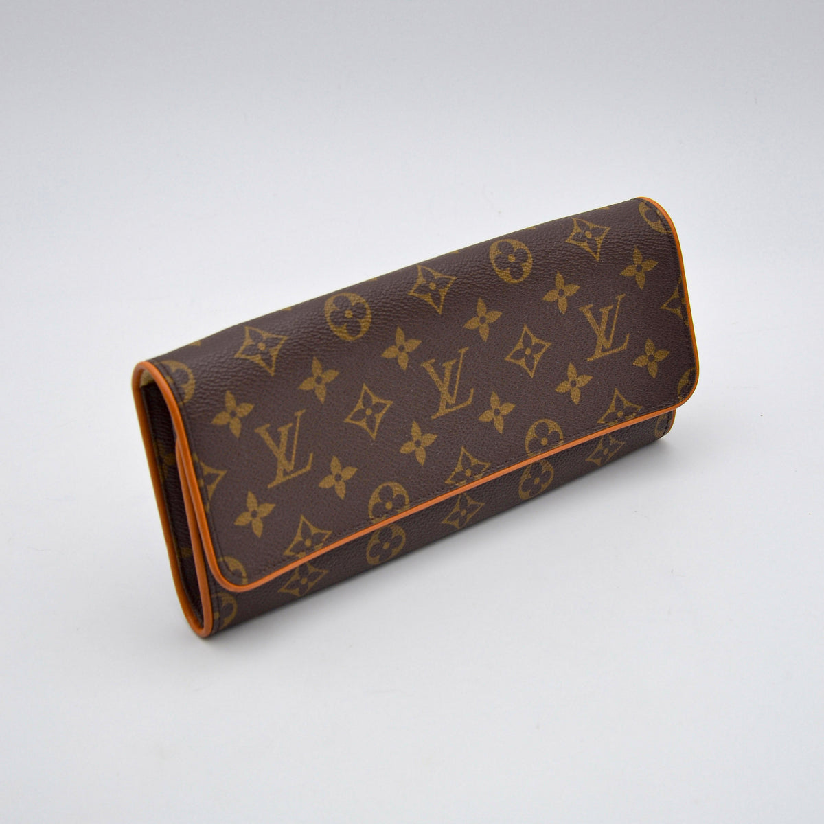 Louis Vuitton Pochette Twin GM Monogram