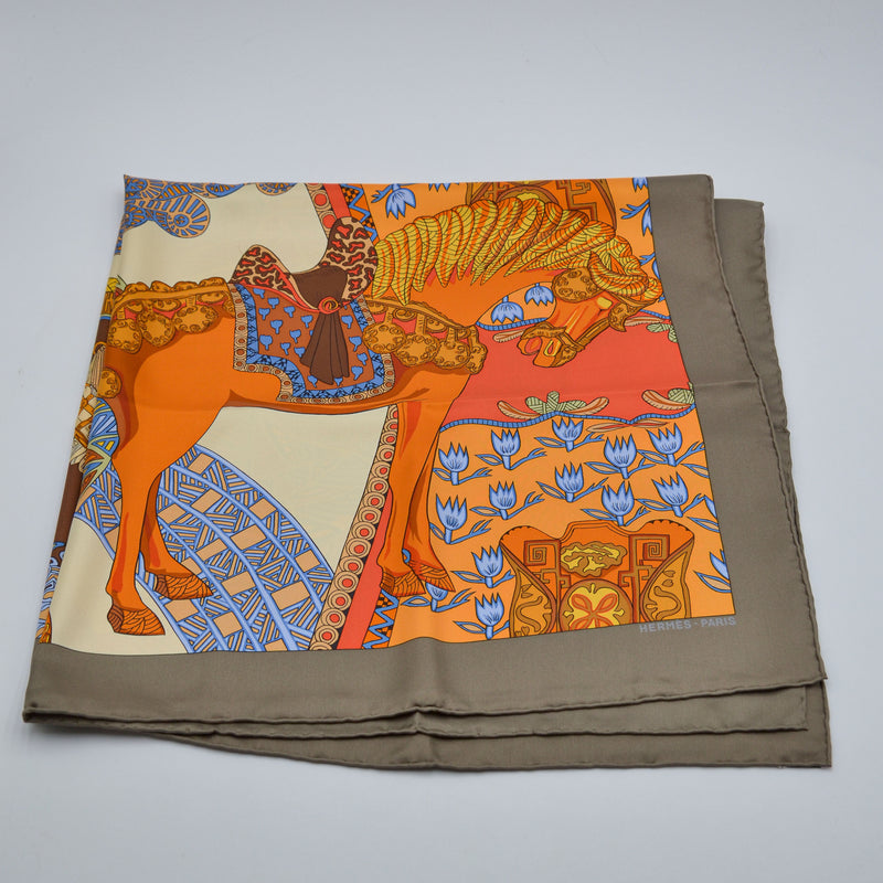 Carré Hermès 90 « L'Art des Steppes »