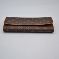 Louis Vuitton Pochette Twin GM Monogram
