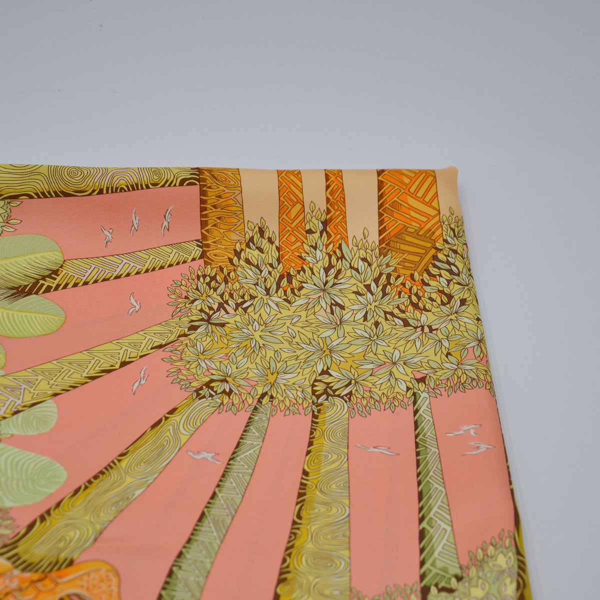 Foulard Hermès Ombres et Lumières Carré 90