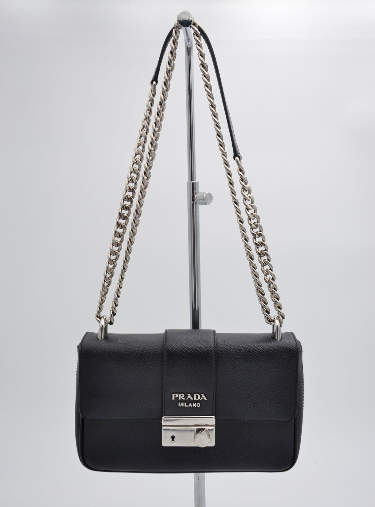 Sac Prada en cuir Saffiano noir