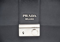 Sac Prada en cuir Saffiano noir