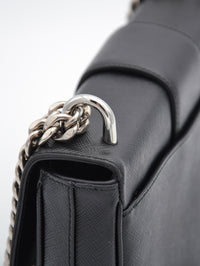 Sac Prada en cuir Saffiano noir