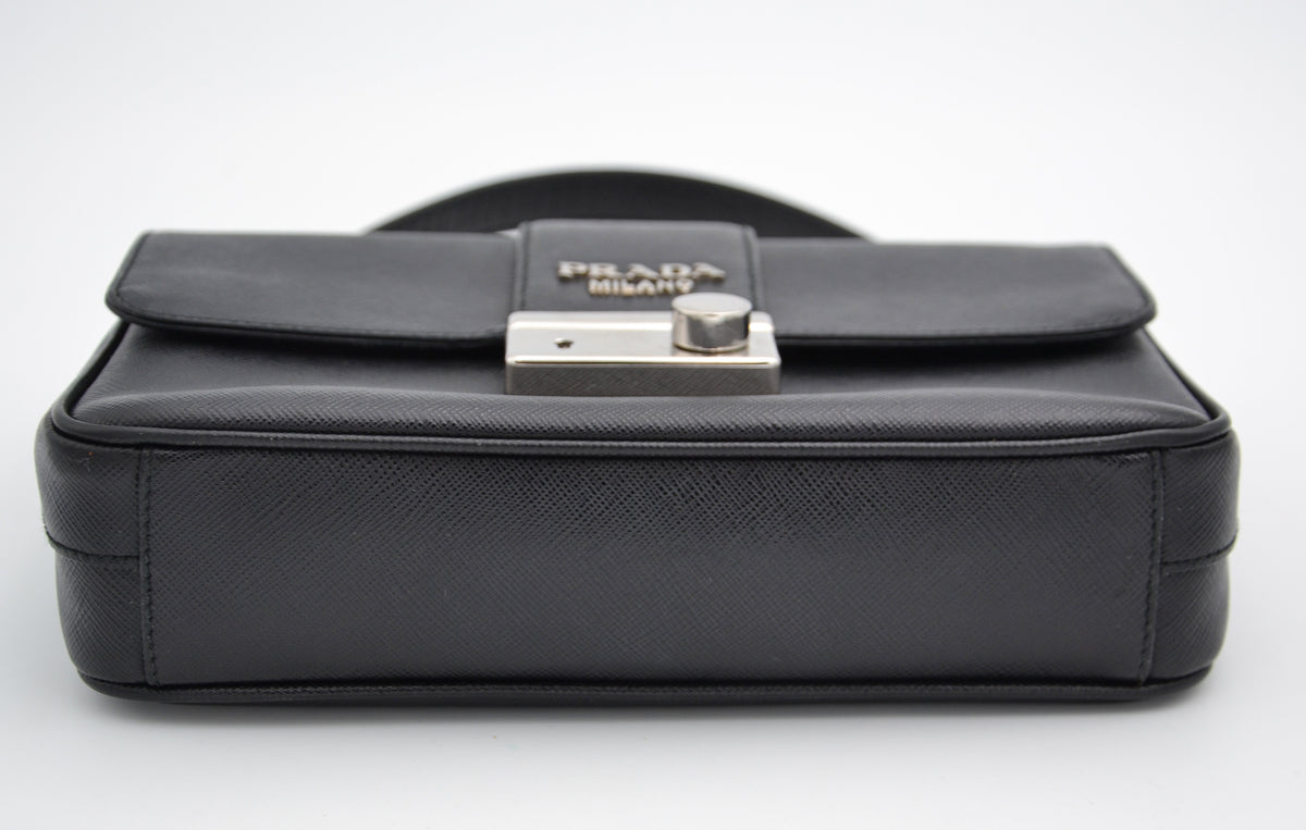 Sac Prada en cuir Saffiano noir