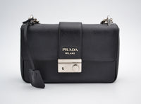 Sac Prada en cuir Saffiano noir