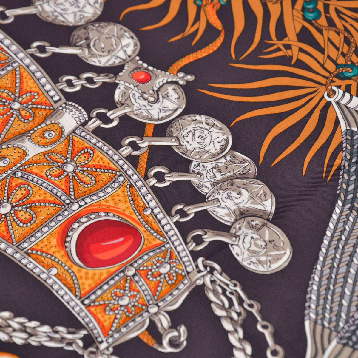 Carré Hermès Parures des Sables
