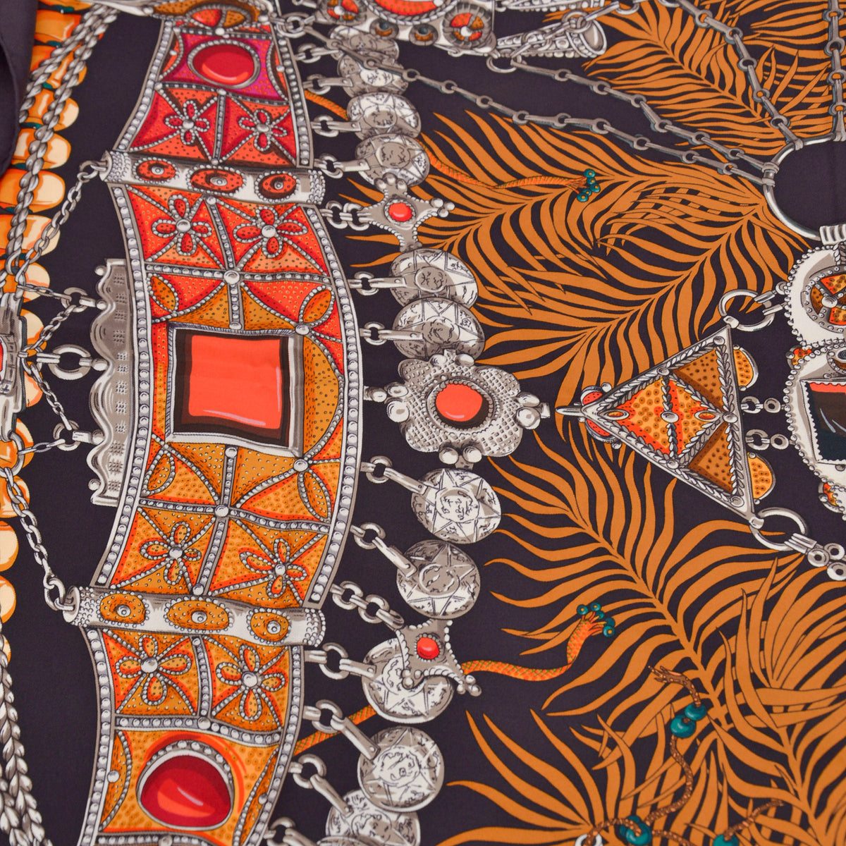 Carré Hermès Parures des Sables