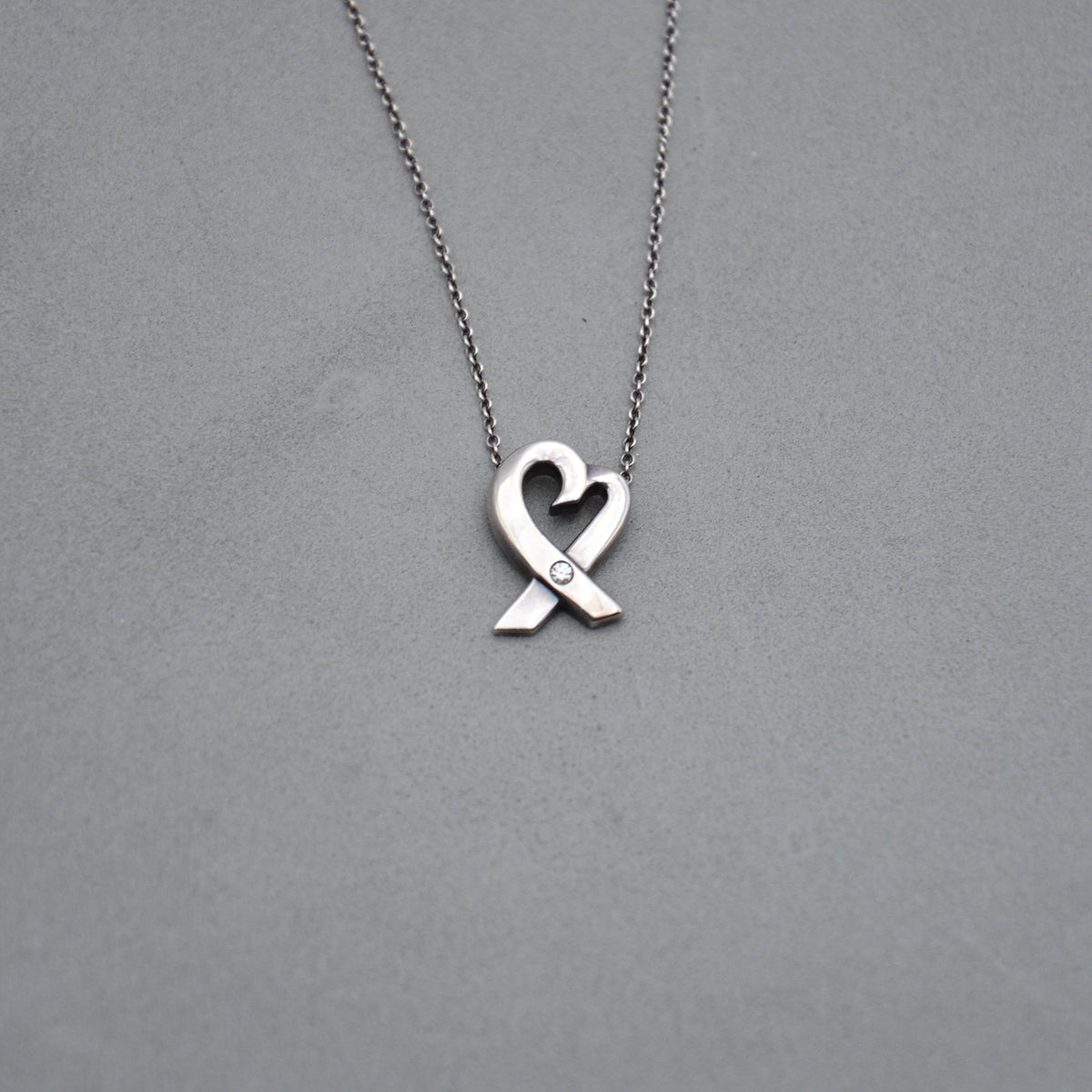 Collier Tiffany & Co. Paloma Picasso Loving Heart Diamant