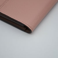Portefeuille Louis Vuitton Capucines Compact Trifold