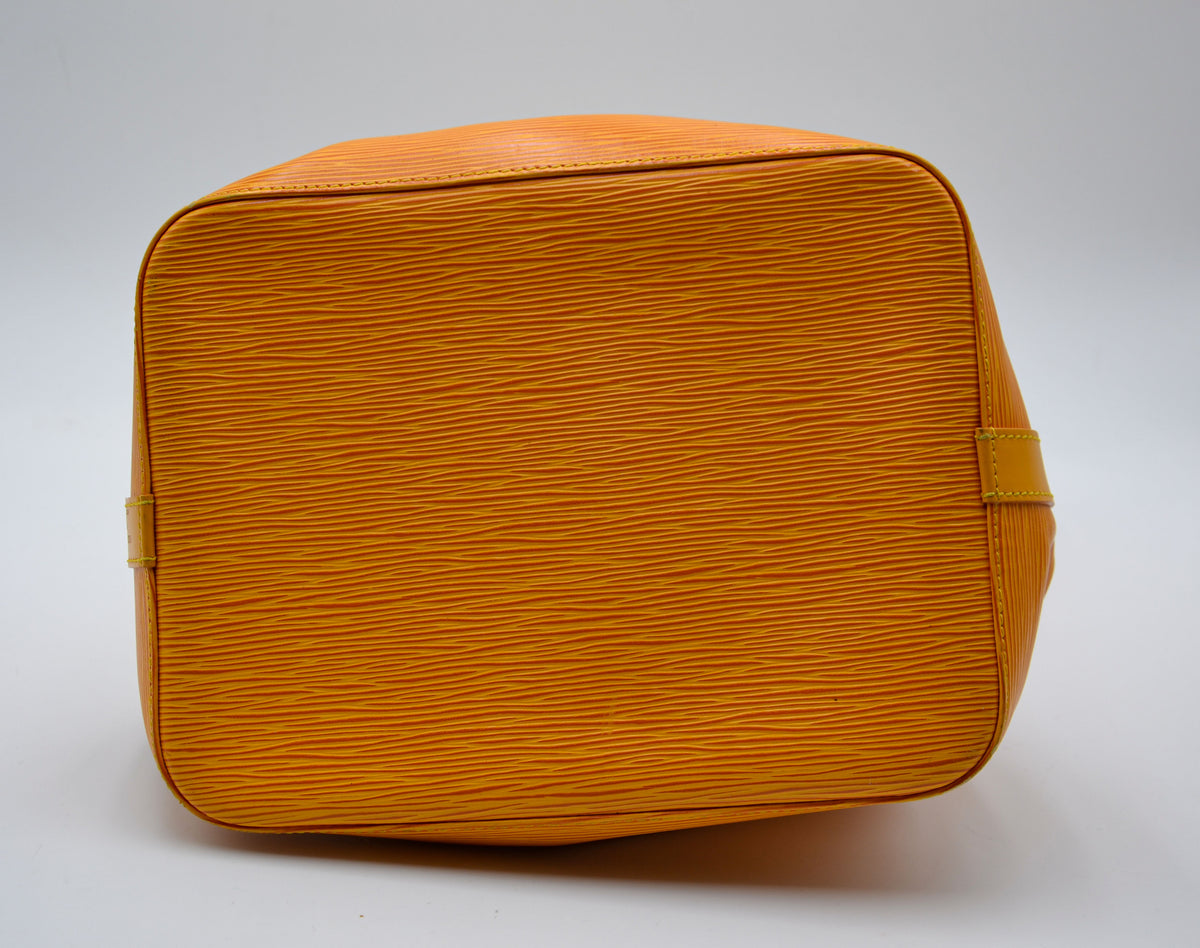 Louis Vuitton Noé PM Cuir Épi Jaune