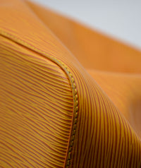 Louis Vuitton Noé PM Cuir Épi Jaune