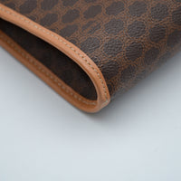 Céline Pochette Macadam