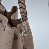 Louis Vuitton Muria Mahina Cuir Perforé Galet