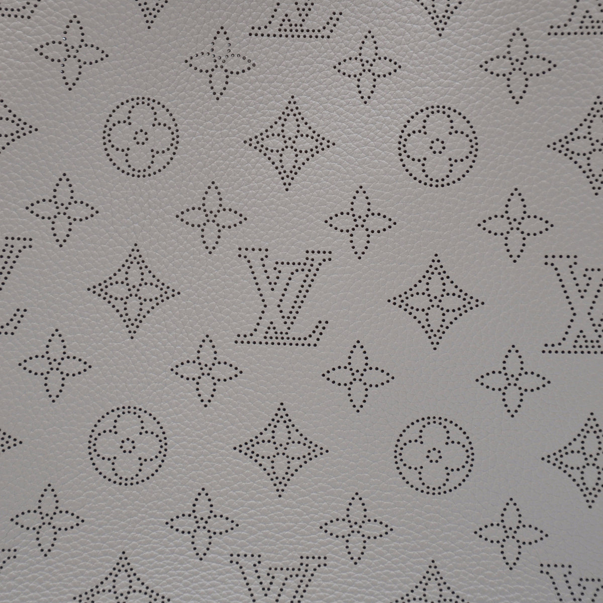 Louis Vuitton Muria Mahina Cuir Perforé Galet