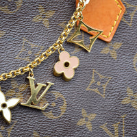 Louis Vuitton Bijou de Sac Chaîne Fleurs & Initiales LV