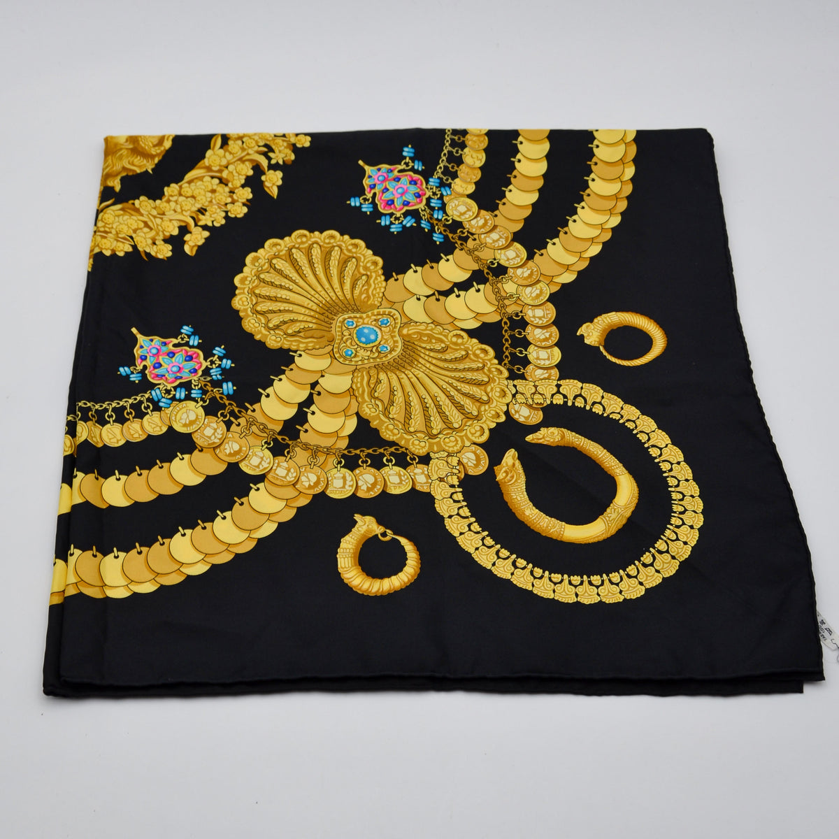 Foulard Hermès "Kosmima" Julia Abadie 1994