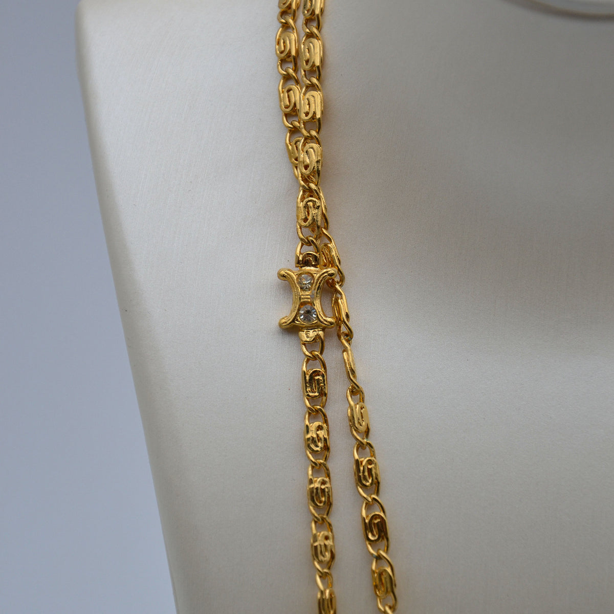 celine chaine triomphe strass