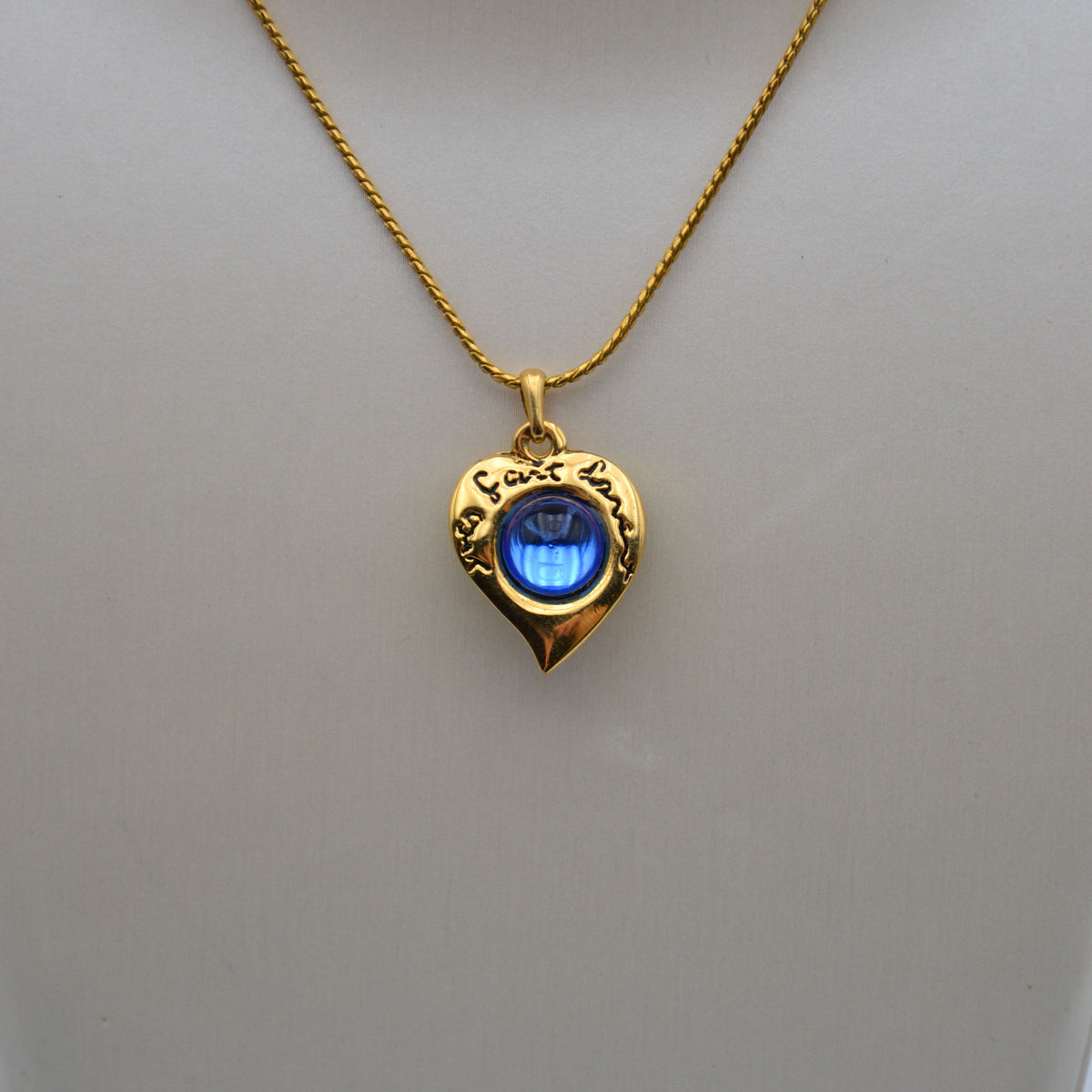 Yves Saint Laurent Collier Cœur Réversible Vintage