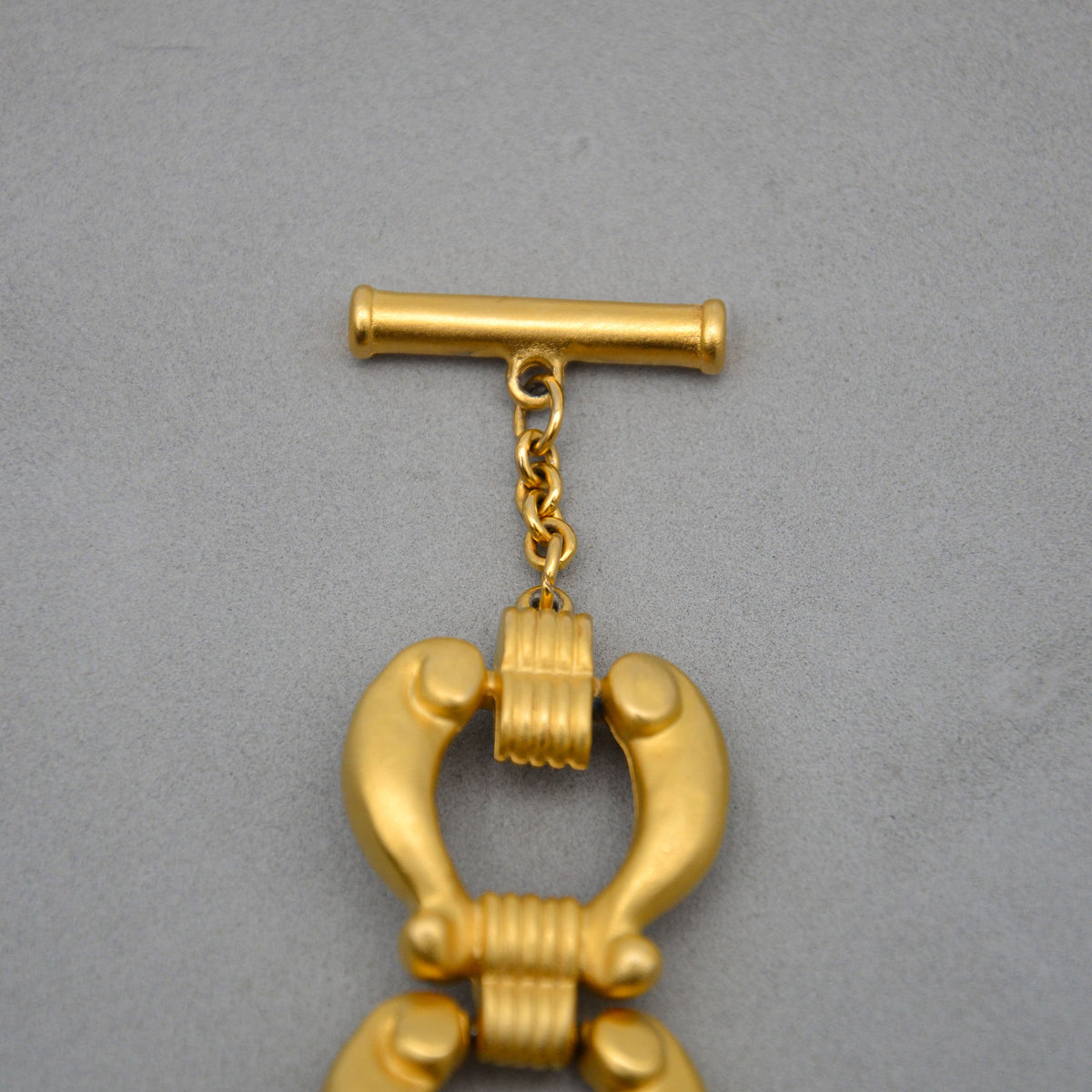 Givenchy Bracelet Vintage Maillons Sculptés Or Mat