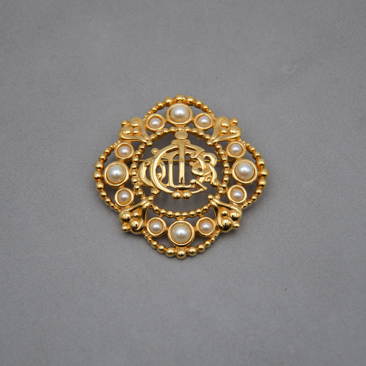 Christian Dior Broche Monogramme CD Baroque Vintage