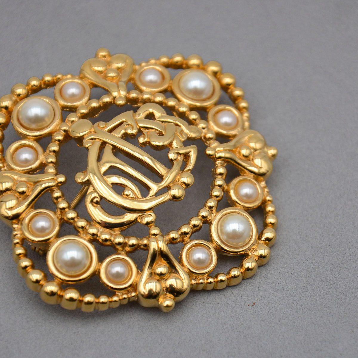 Christian Dior Broche Monogramme CD Baroque Vintage