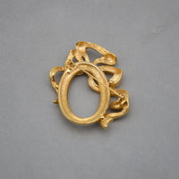 Christian Dior Broche Nœud & Médaillon Vintage