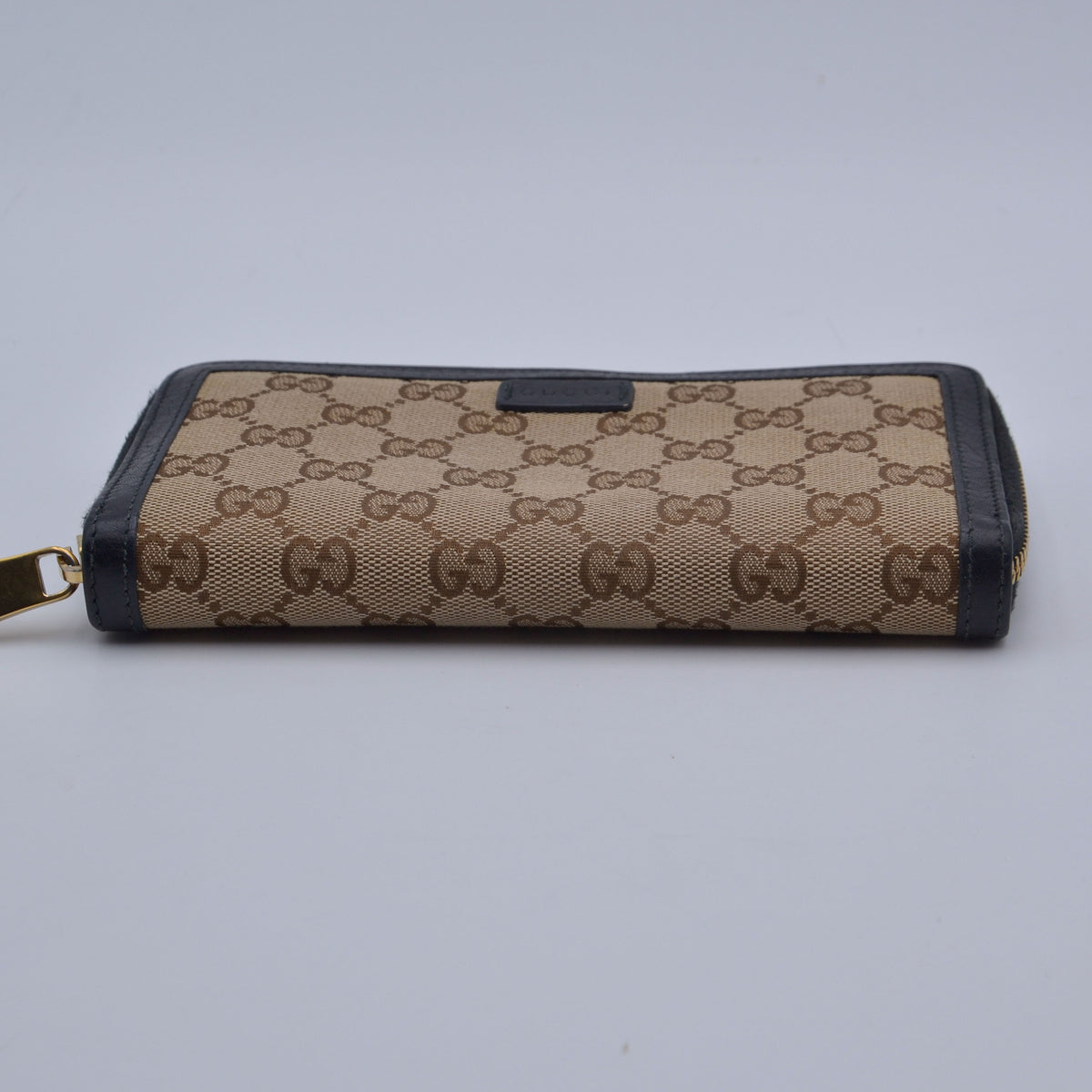 Gucci Portefeuille Compagnon GG Supreme
