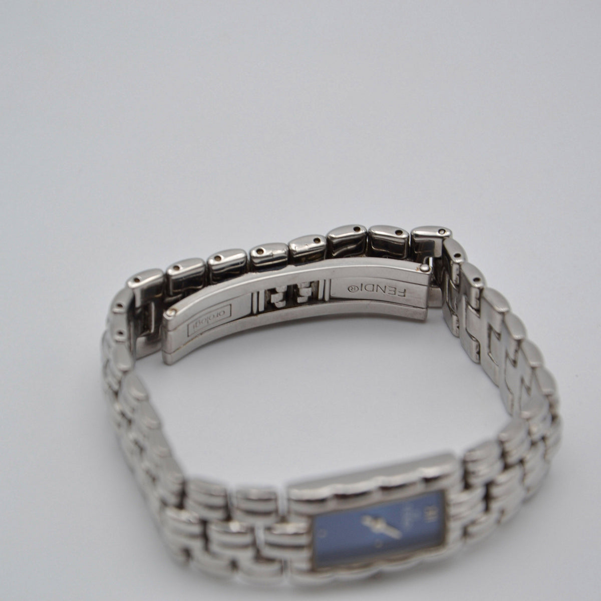 Montre Fendi 660L Cadran Bleu