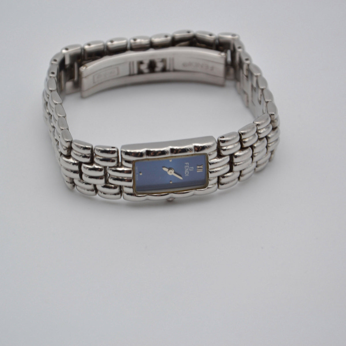 Montre Fendi 660L Cadran Bleu