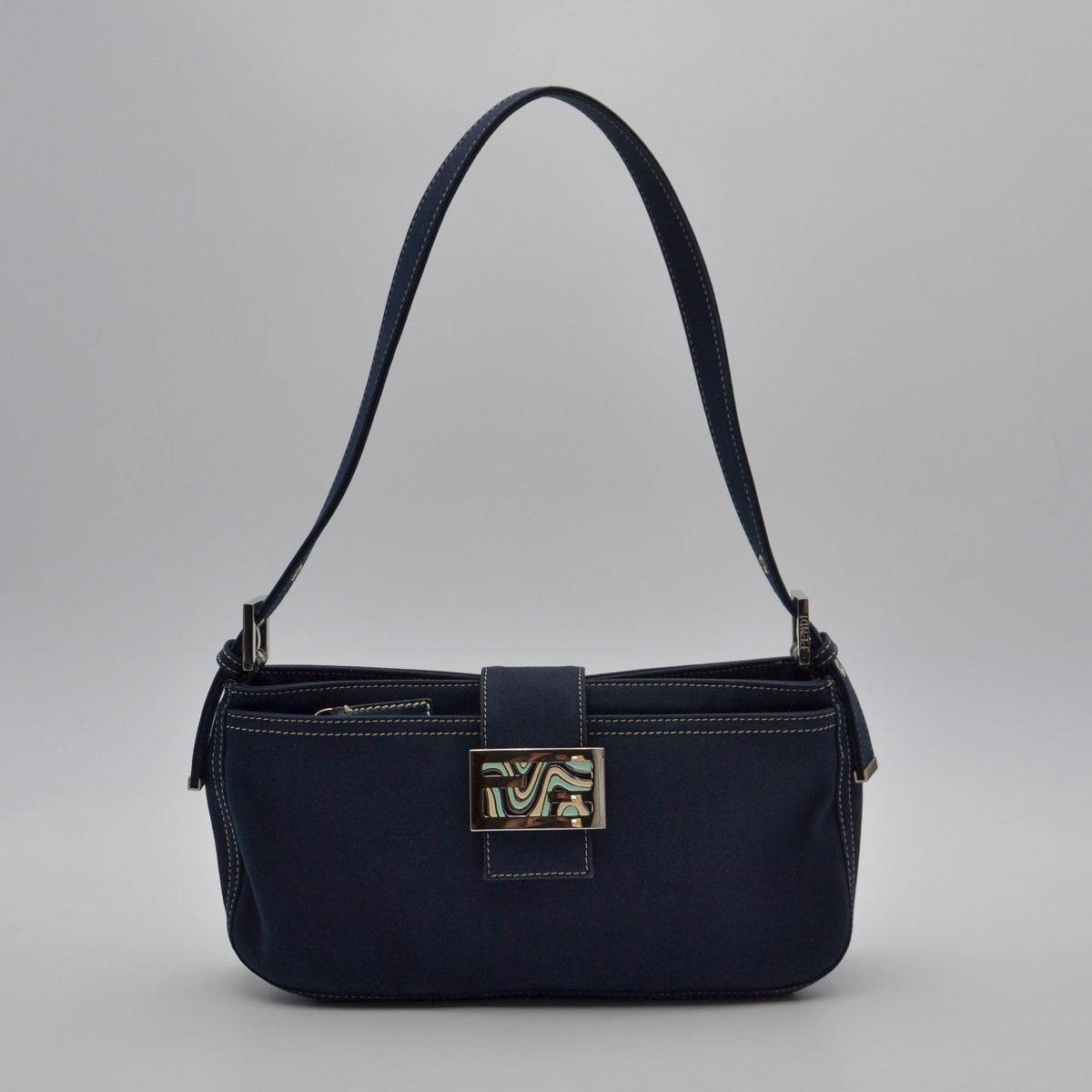 Sac Fendi Baguette Toile Bleu Marine Fermoir FF Émail Vintage