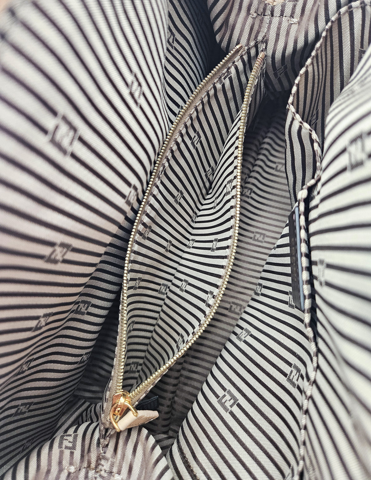 Sac Fendi Caméléon bicolore en cuir