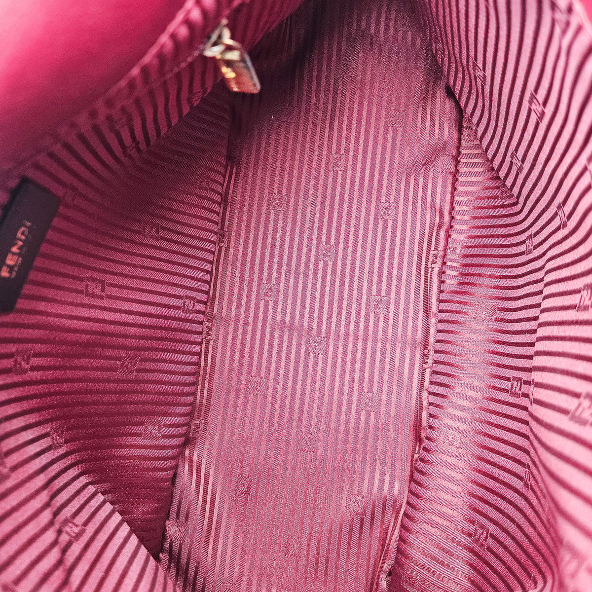 Fendi Mama Baguette Cuir Rouge
