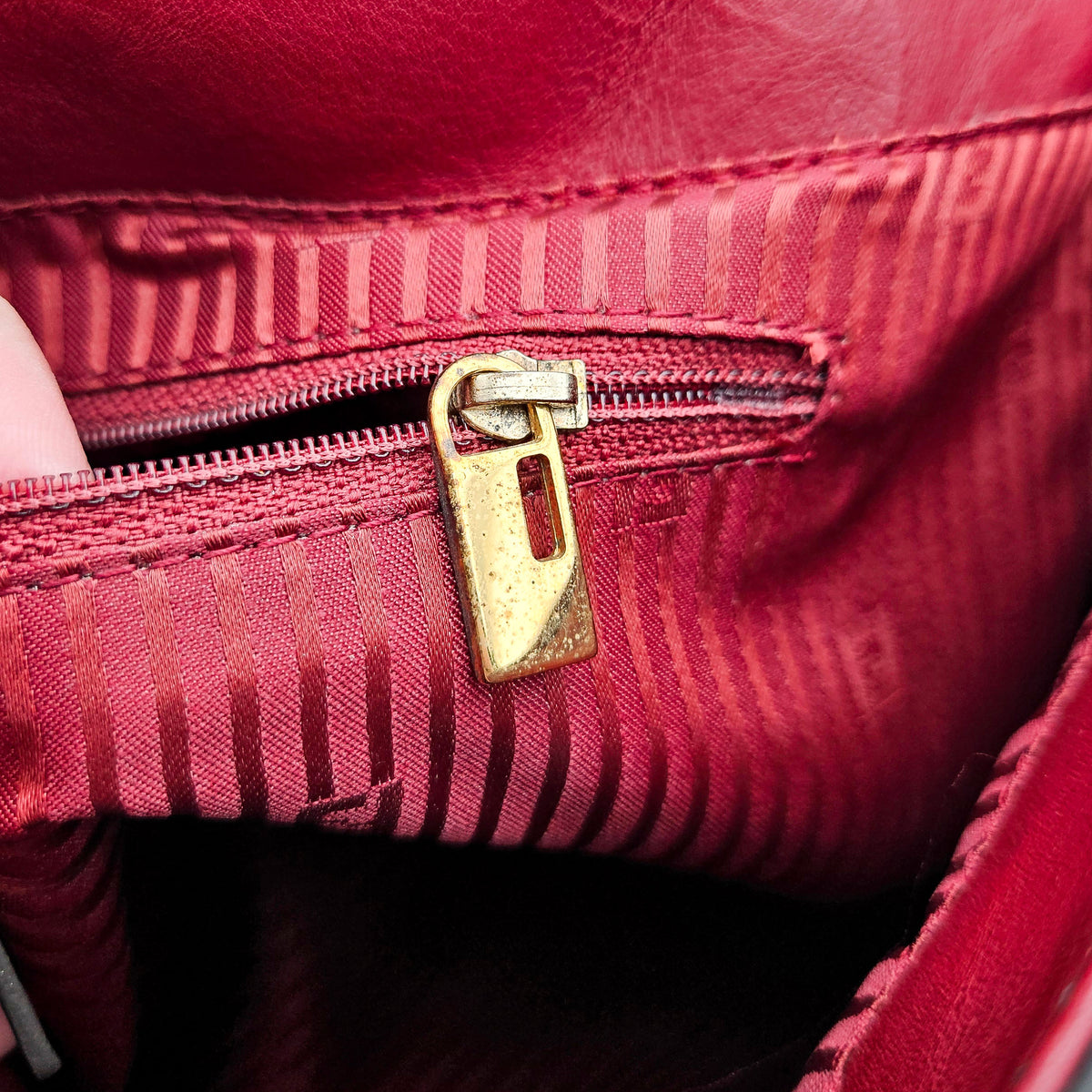 Fendi Mama Baguette Cuir Rouge